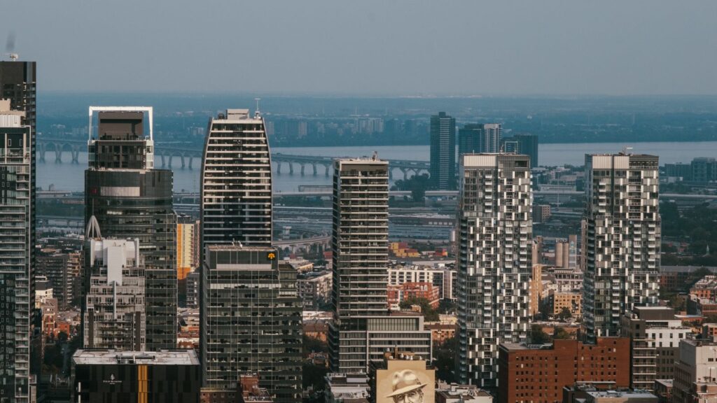 Montreal skyline with the Jacques Cartier Bridge